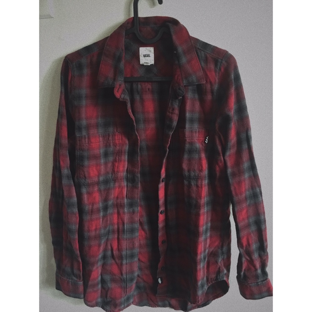 VANS CHECKERED BUTTON UP